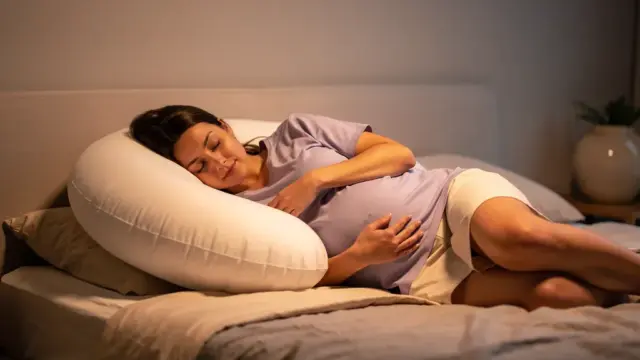 U Kissen Reflux verbessert Schlafqualität in der Schwangerschaft und lindert Sodbrennen